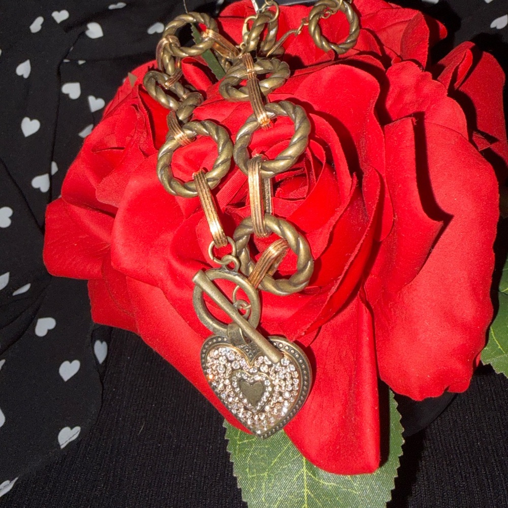 Paparazzi Gold Brass Tone Chunky Heart Charm Necklace with Crystals